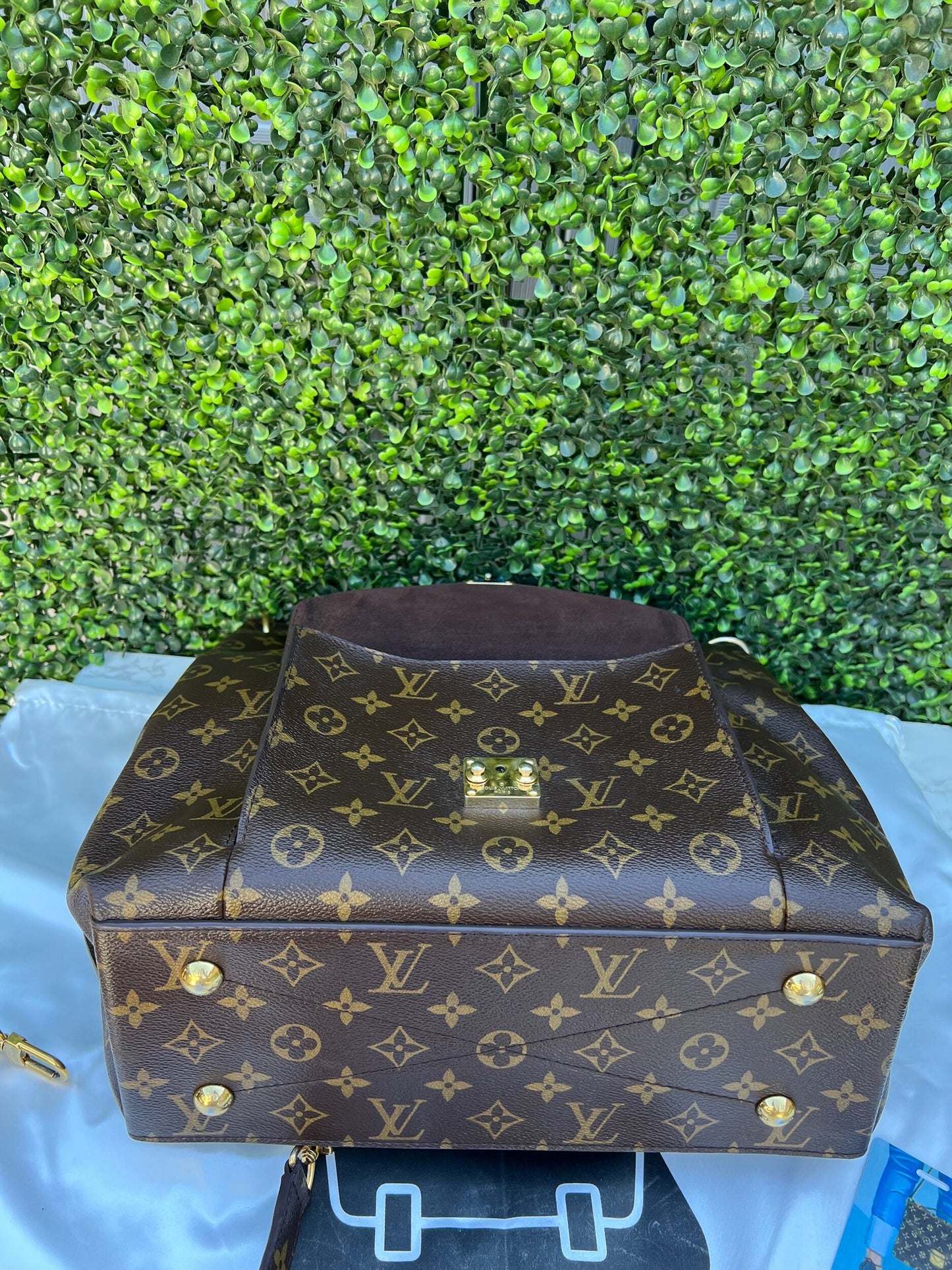 Authentic Preowned LV Metis Hobo Monogram Bag