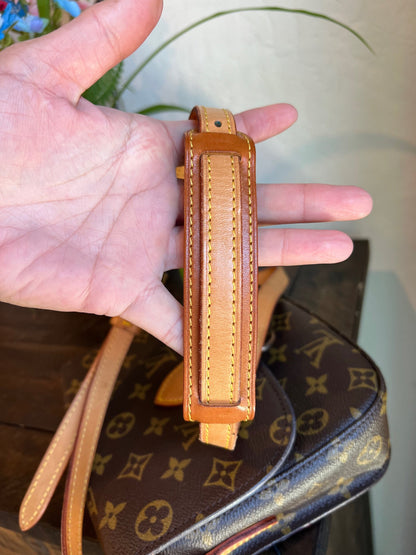 Vintage Saint Cloud MM Crossbody Bag