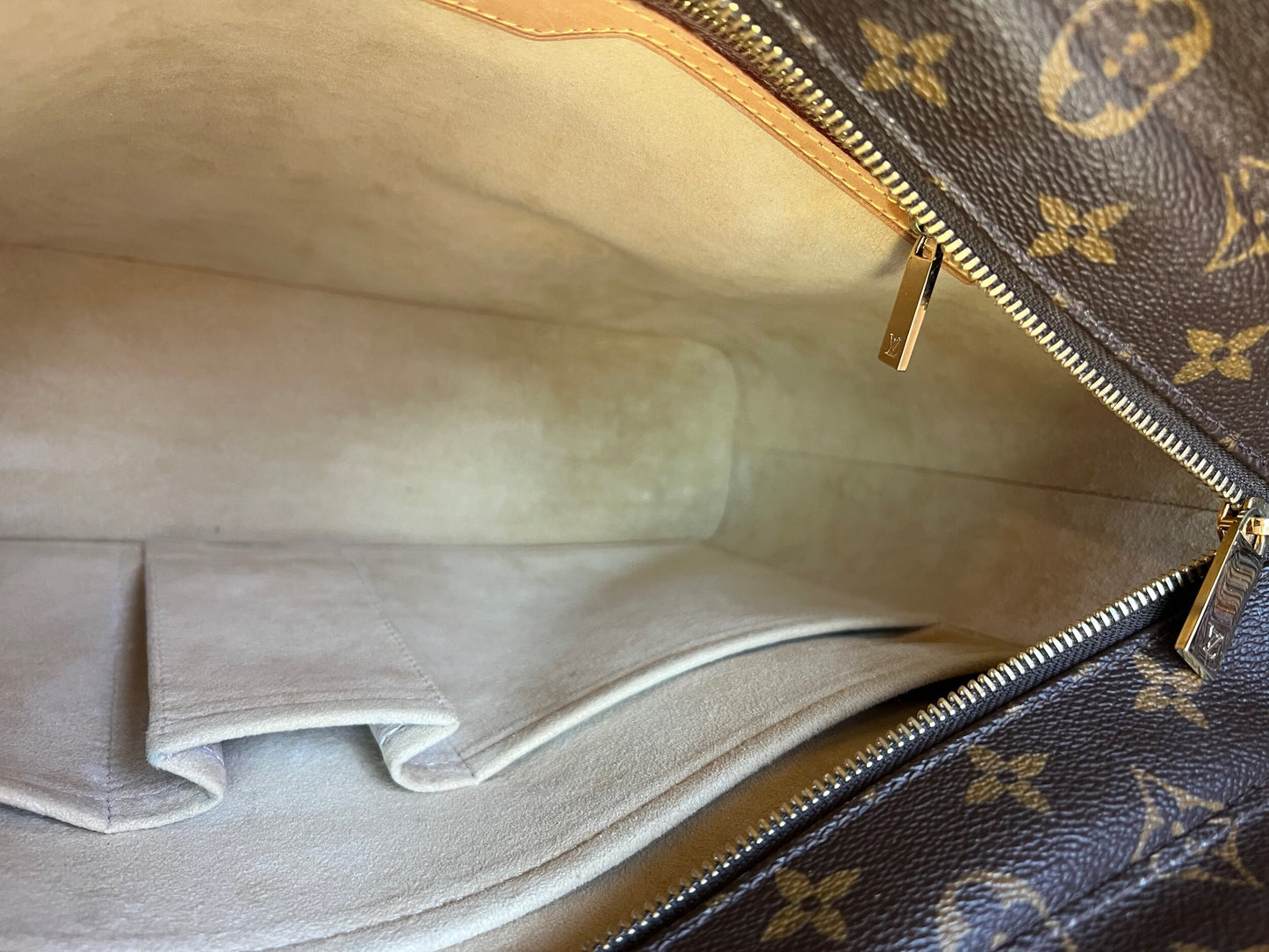 Luco Tote Monogram