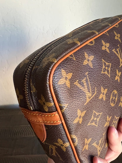 Compiegne 23 Monogram Pochette