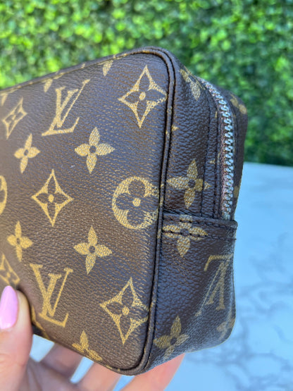 Authentic Preowned LV Monogram Trousse Toilette 18