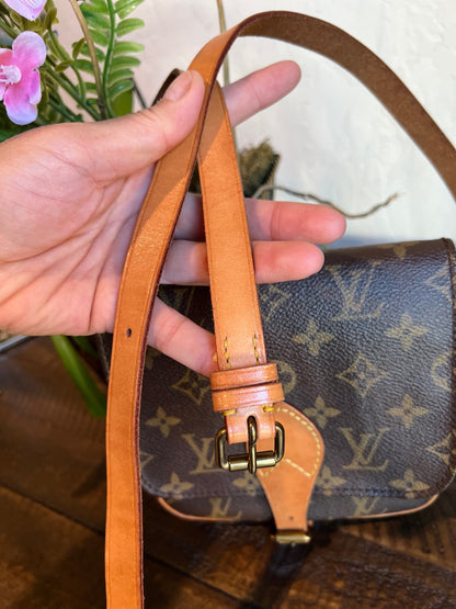 Vintage Cartouchiere PM Crossbody Bag