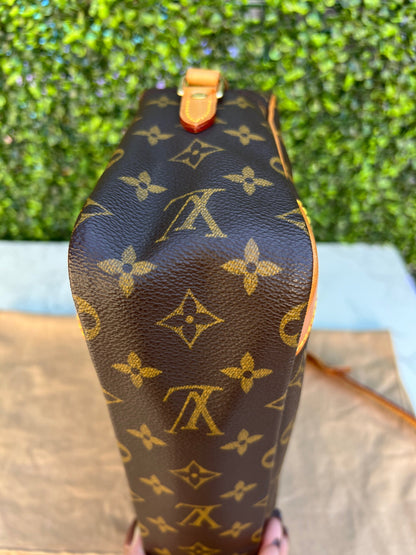 Authentic Preowned Vintage Trocadero 30 Crossbody Bag Monogram Canvas