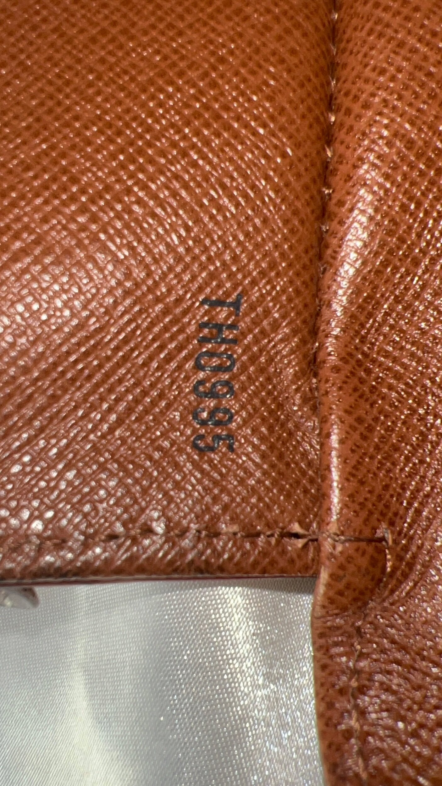 Authentic Preowned Louis Vuitton Kenyan Fawn Epi Saint Cloud GM Bag