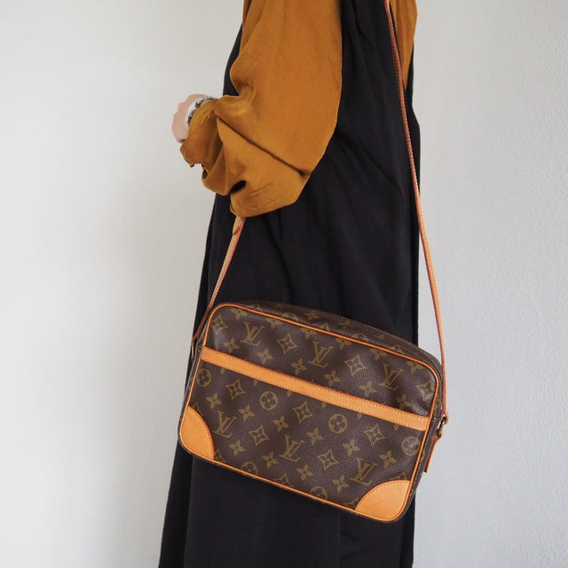 Authentic Preowned Vintage Trocadero 30 Crossbody Bag Monogram Canvas