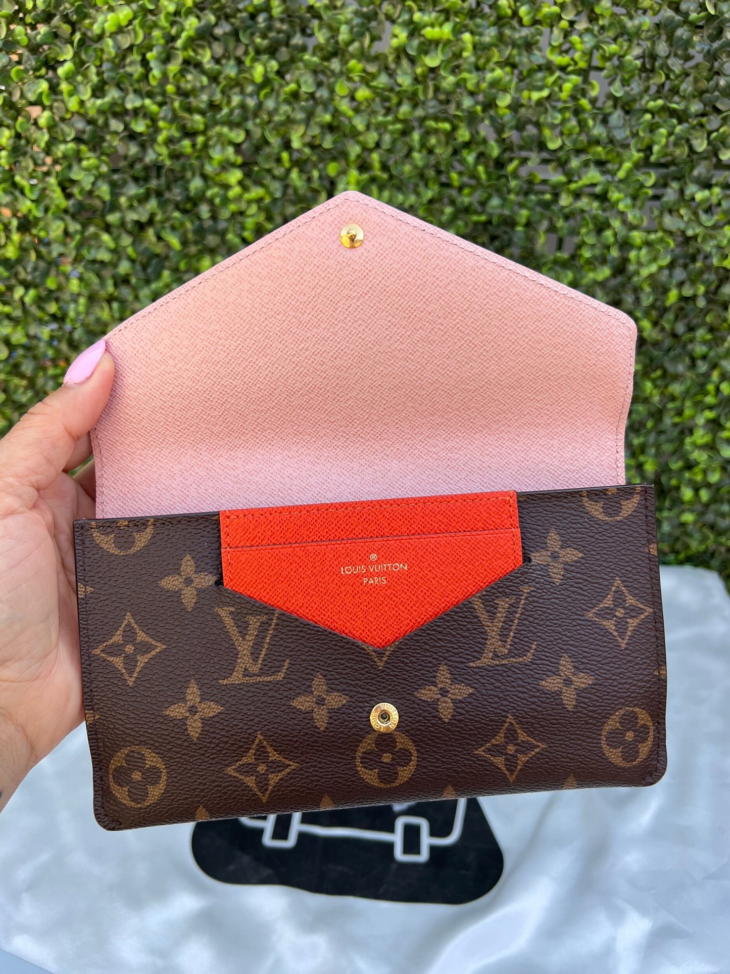 Authentic Preowned Louis Vuitton Jeanne Wallet Monogram Canvas Rose Ballerine with Card Case & Zip Pouch Inserts