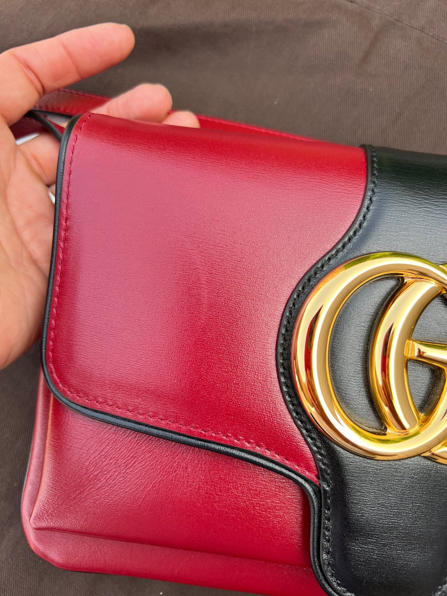 Arli Red Leather Crossbody Bag Vitello Palmellato Lux
