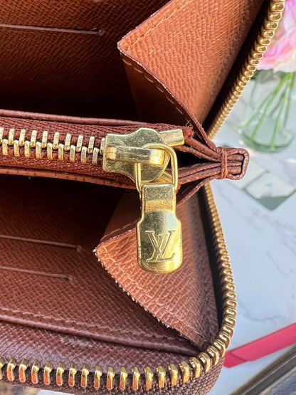 Rare Monogram Zippy Compact Wallet NM
