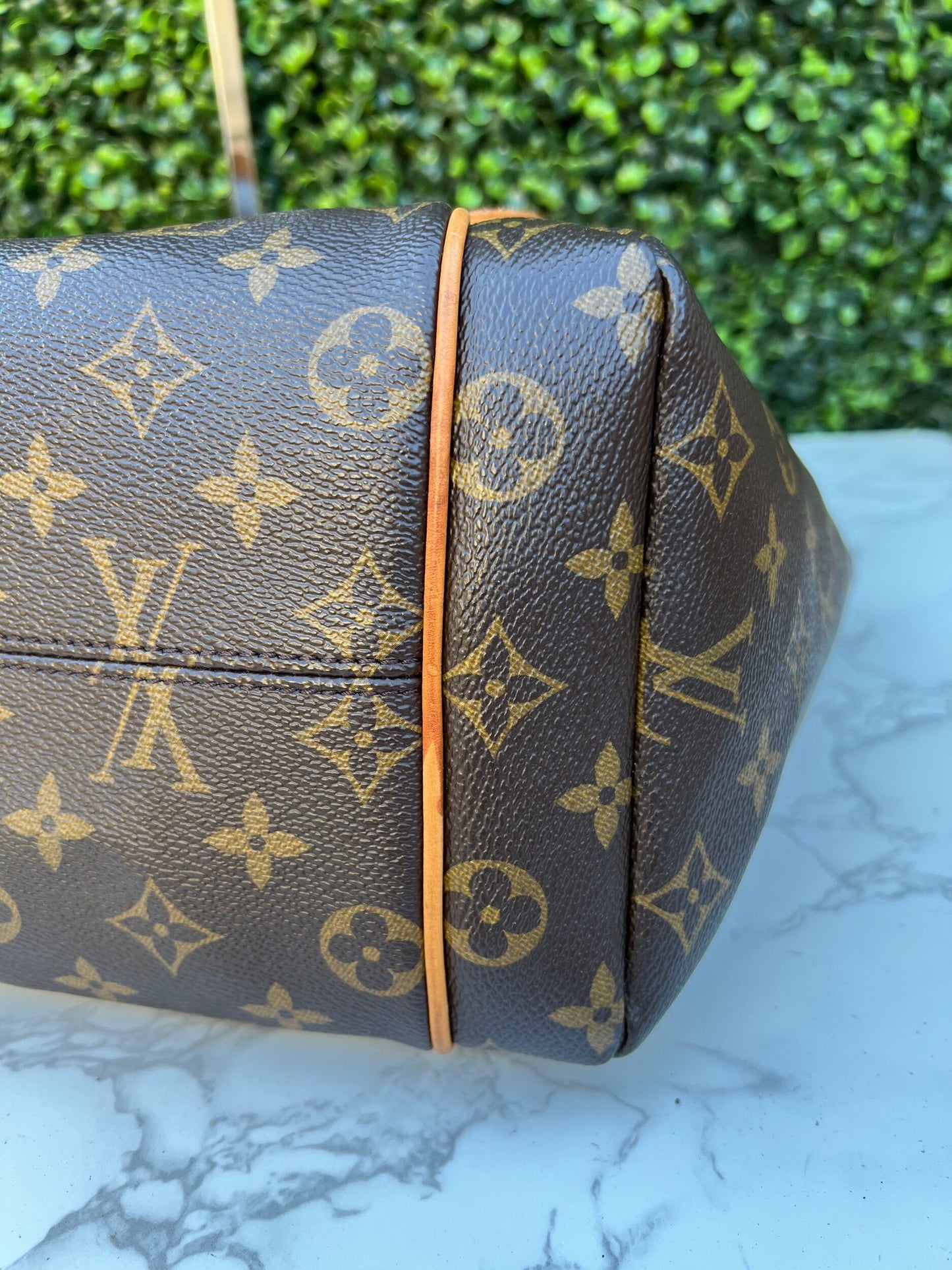 Authentic LV Monogram Totally MM Tote