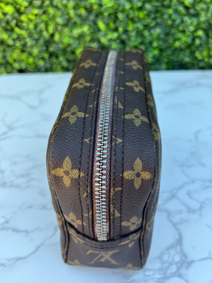 Authentic Preowned LV Monogram Trousse Toilette 18