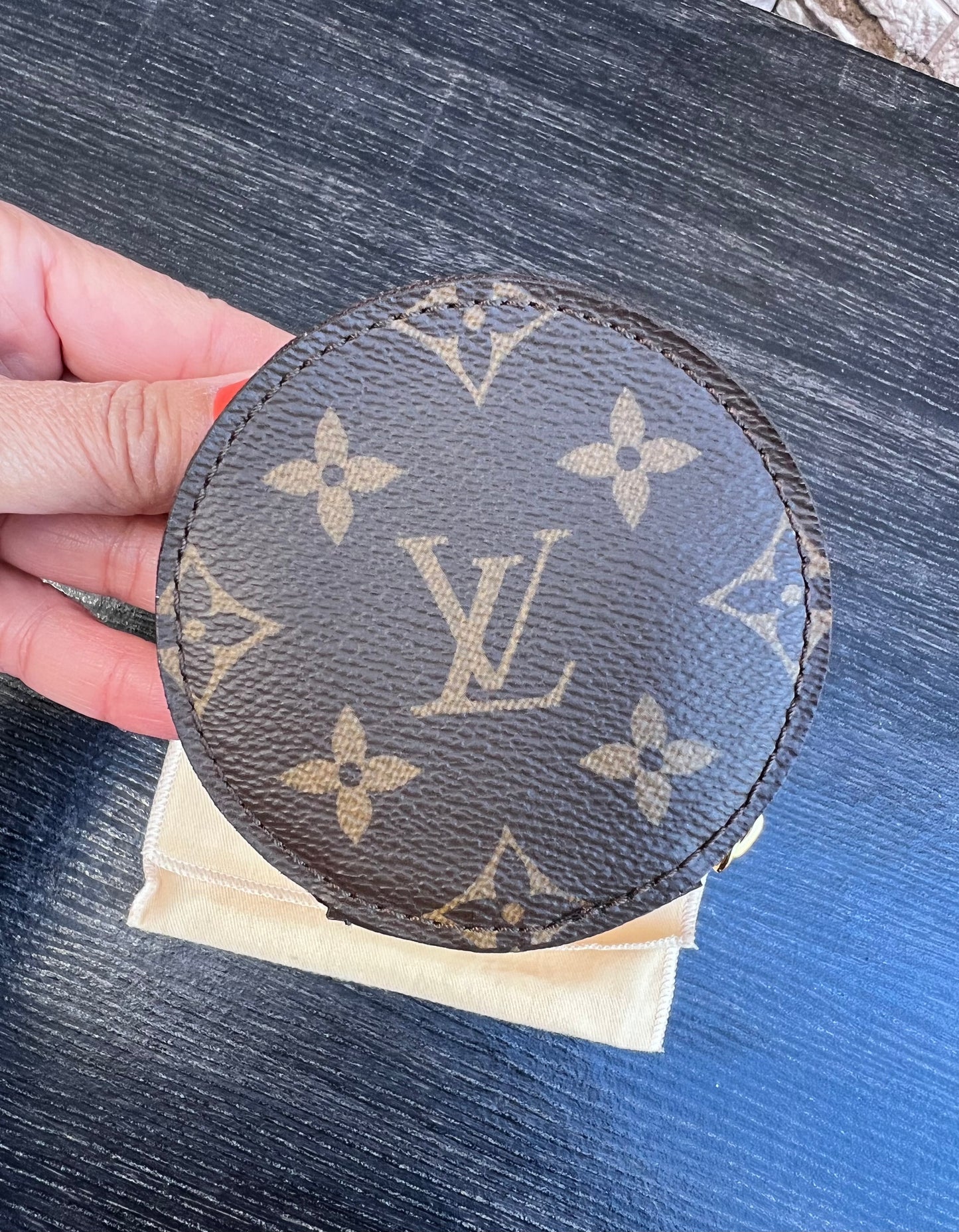 Multi-Pochette Round Coin Purse