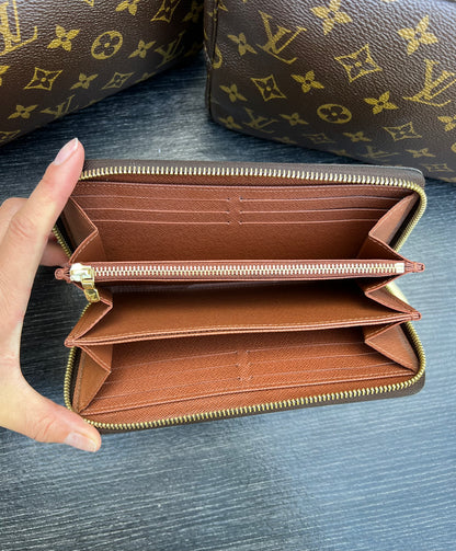Zippy Wallet Monogram Canvas