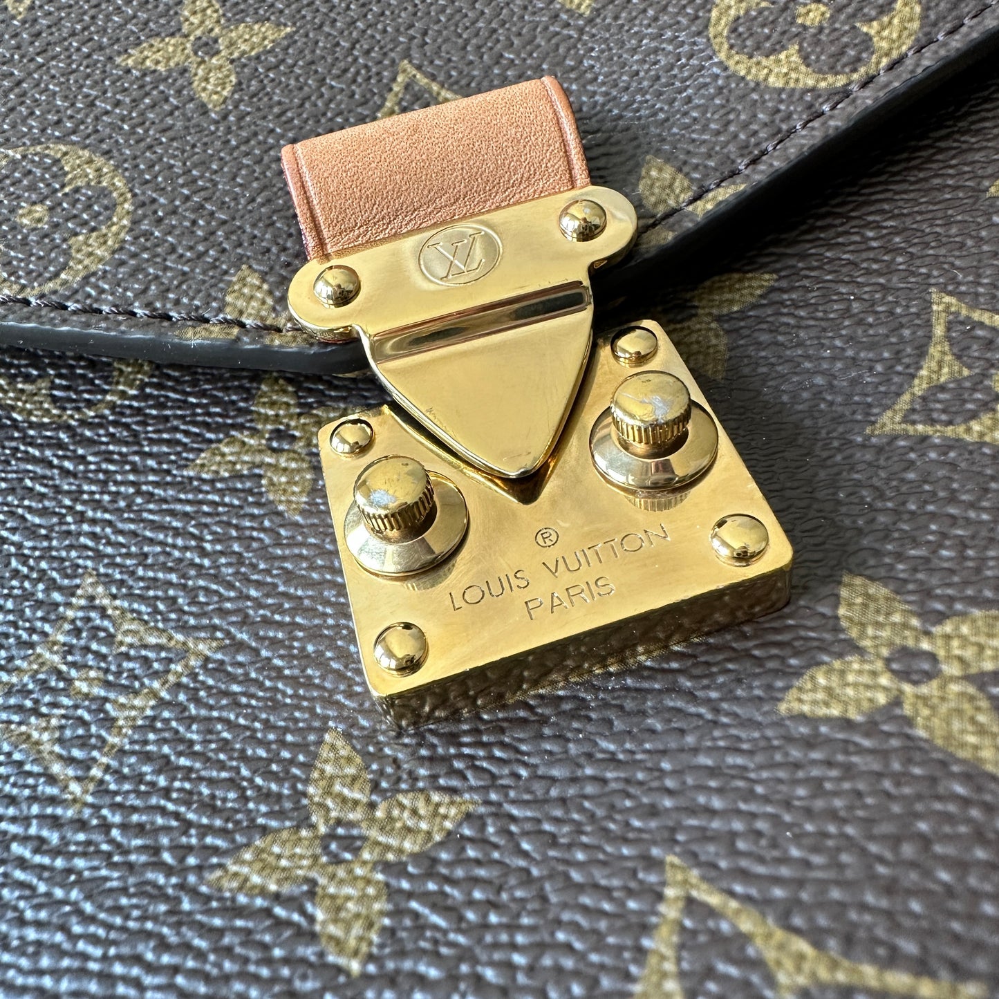 Authentic Preowned Louis Vuitton Pochette Metis