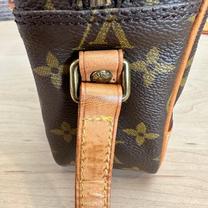 Trocadero 27 Monogram Crossbody Bag