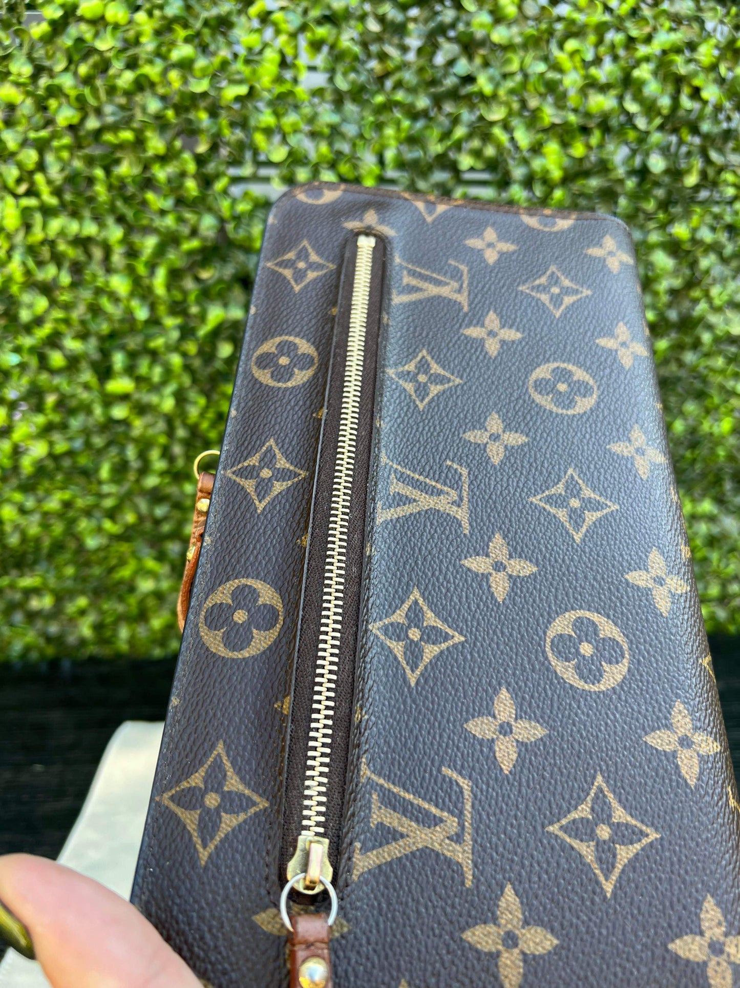 XL Insolite Organizer Wallet