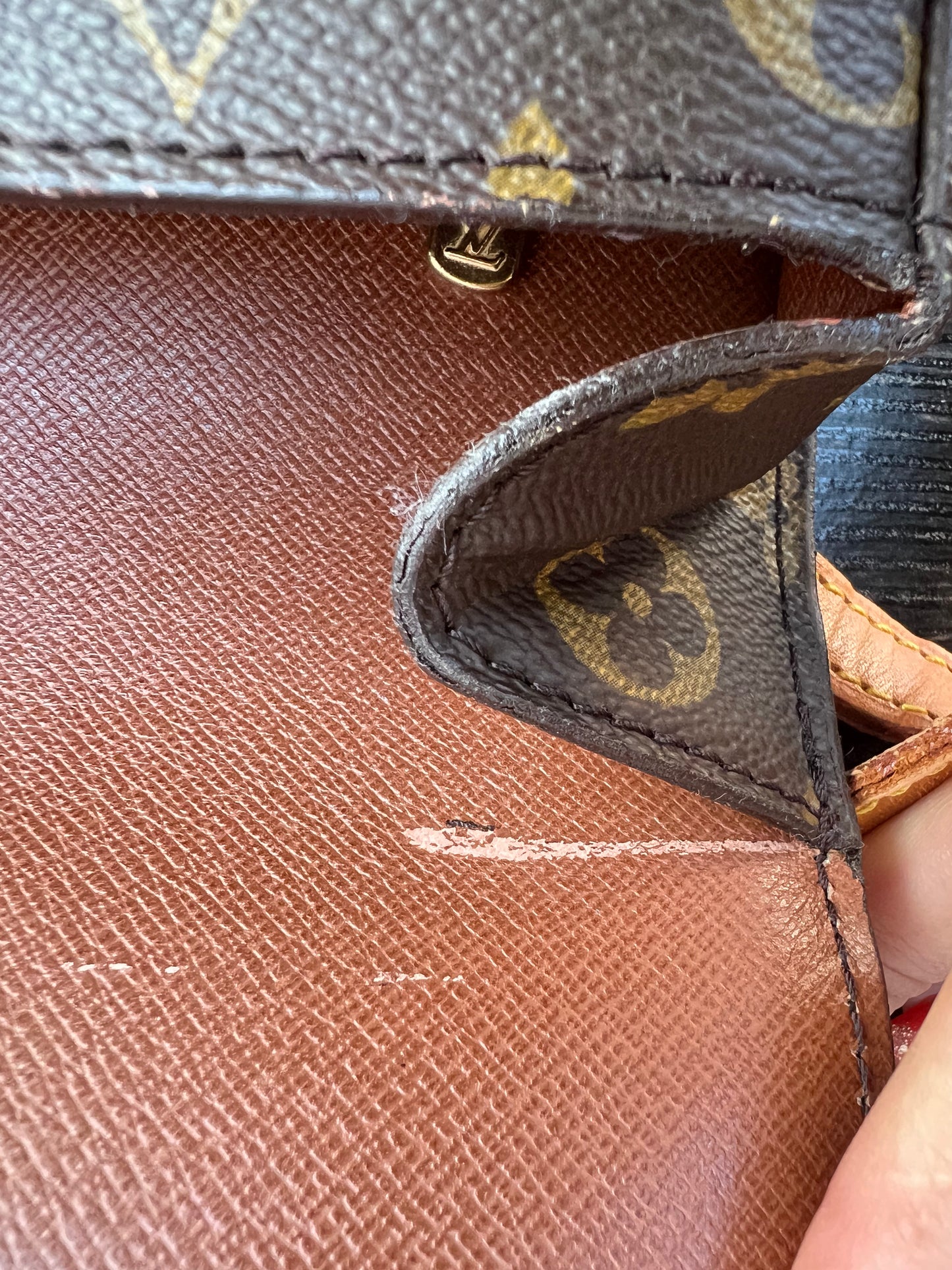 Vintage Saint Cloud MM Crossbody Bag