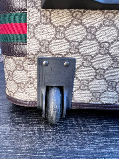 GG Supreme Rolling Suitcase