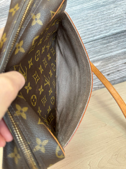 Trocadero 27 Monogram Crossbody Bag
