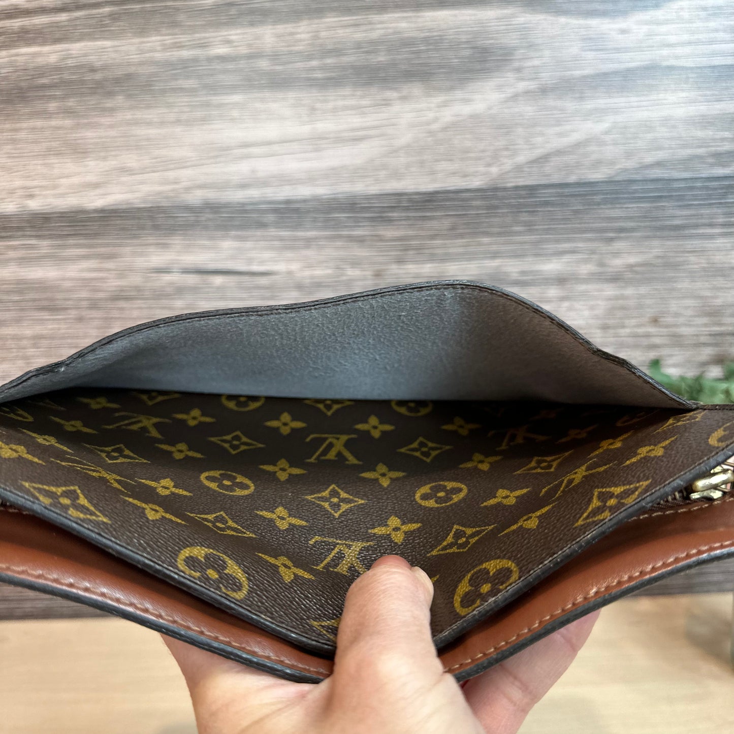 Pochette Homme Monogram Canvas