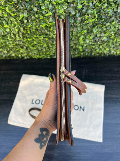 XL Insolite Organizer Wallet