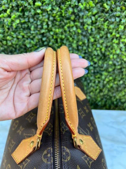 Speedy 35 Monogram