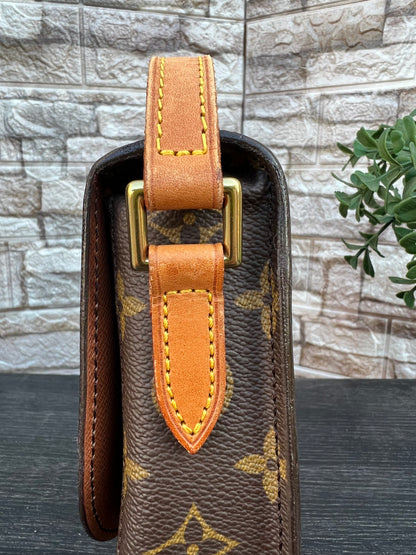 Vintage Saint Cloud MM Crossbody Bag