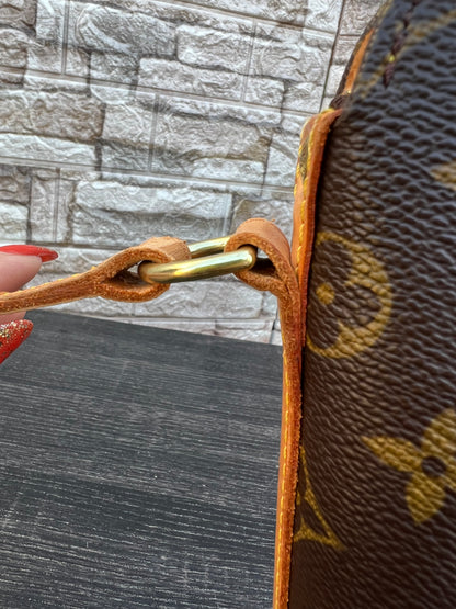 Druout Monogram Canvas Crossbody Bag