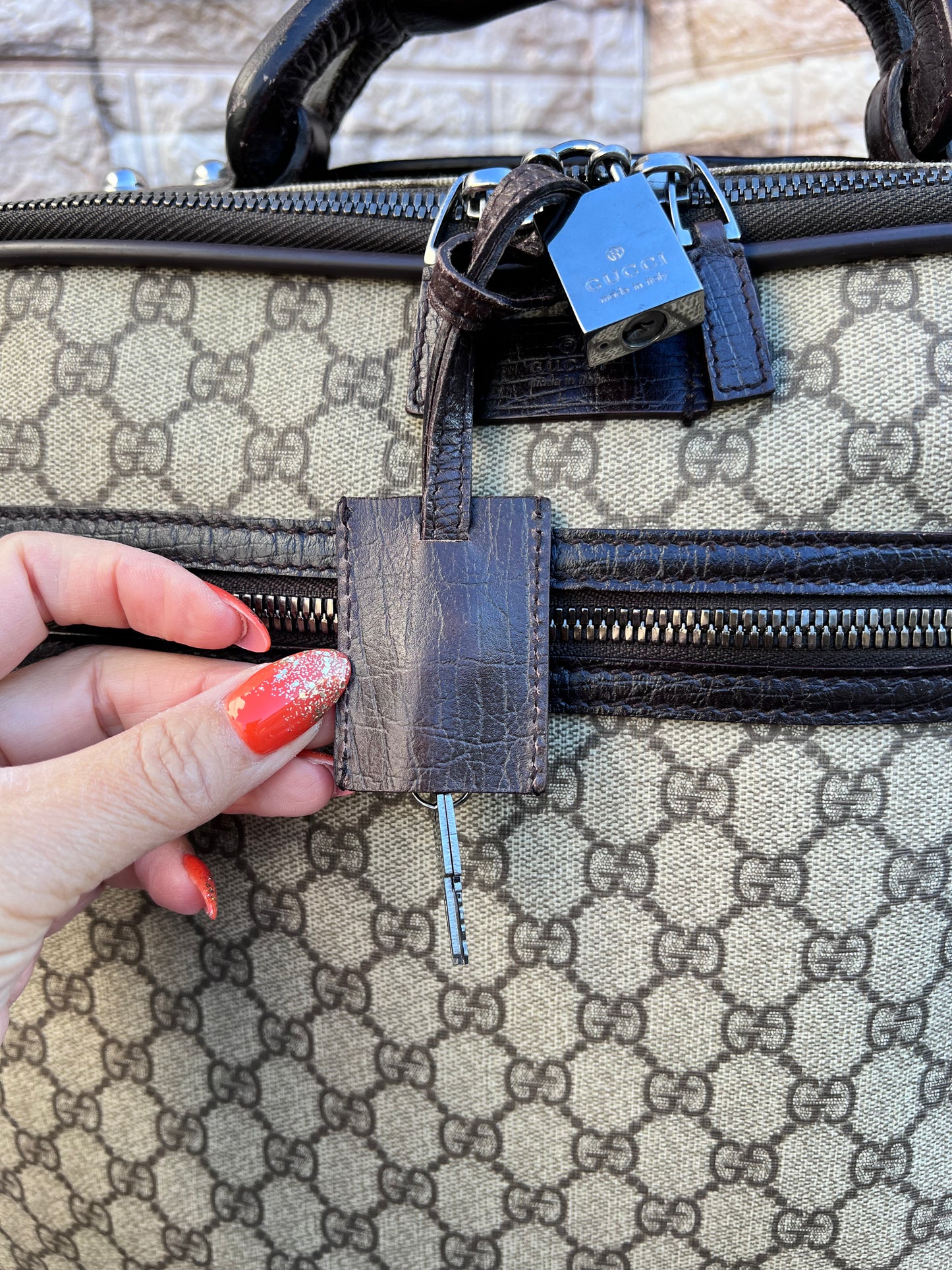 GG Supreme Rolling Suitcase