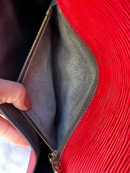 Saint Cloud GM Red Epi Crossbody Bag