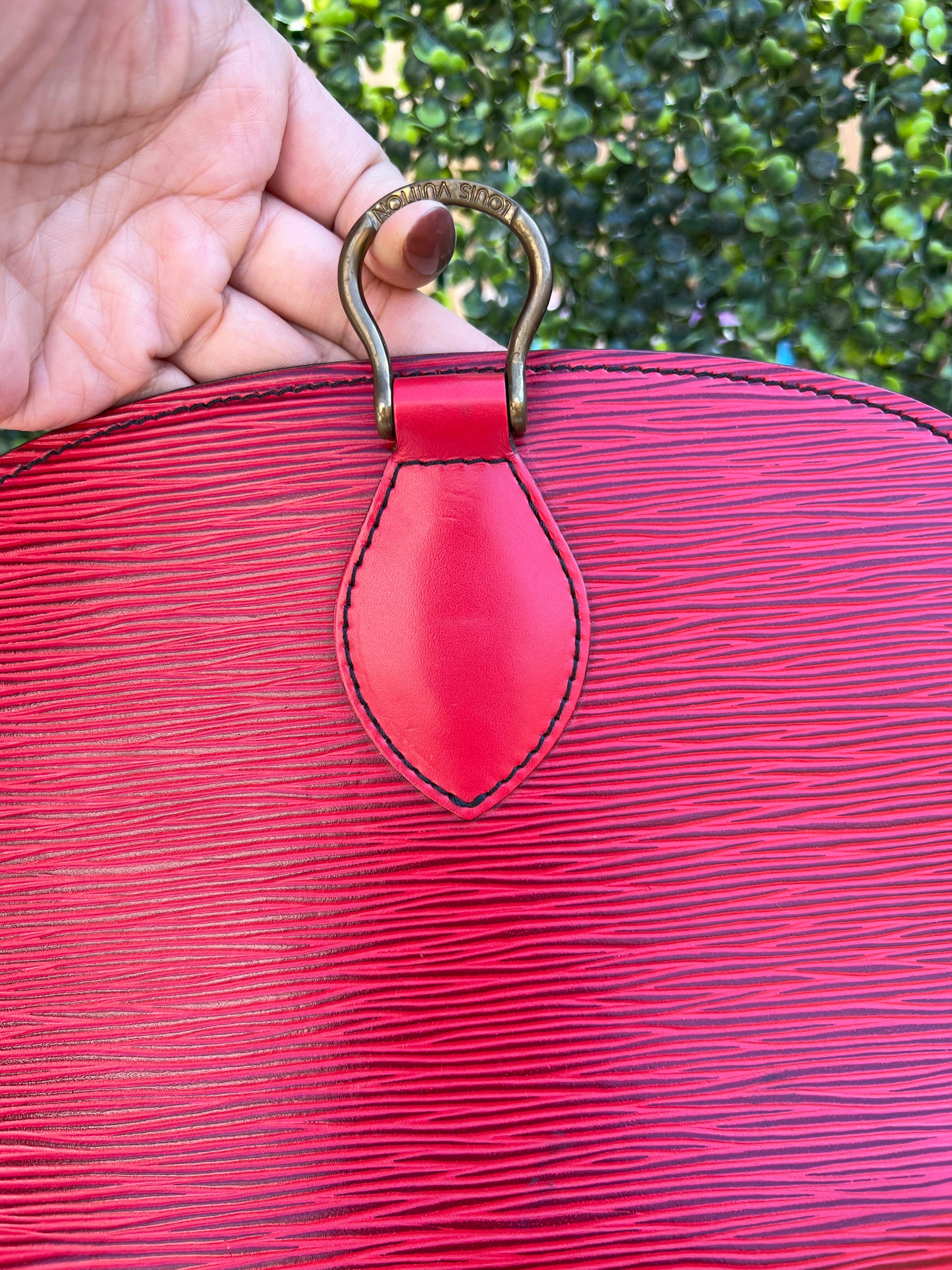 Saint Cloud GM Red Epi Crossbody Bag