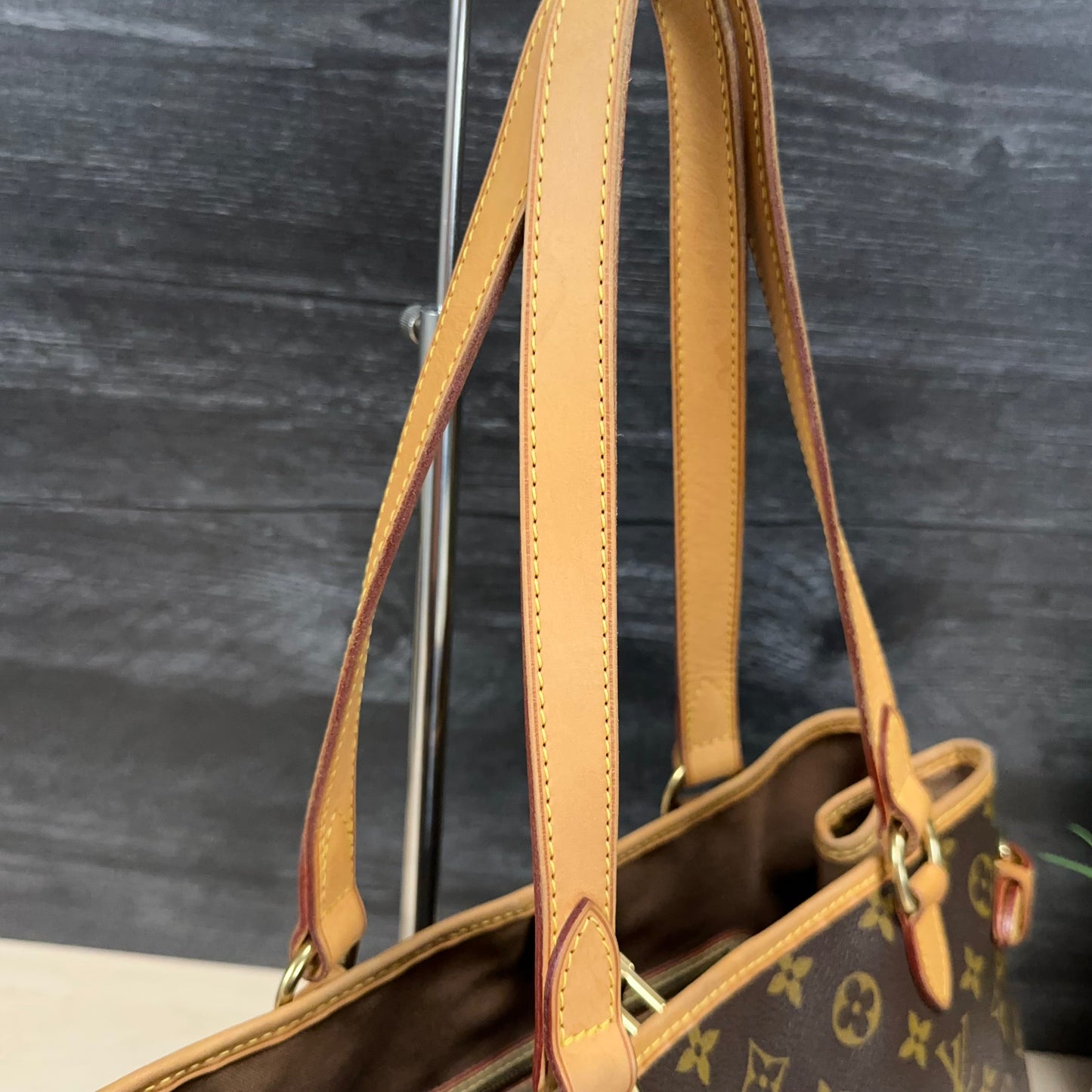 Authentic Preowned Louis Vuitton Batignolles Tote