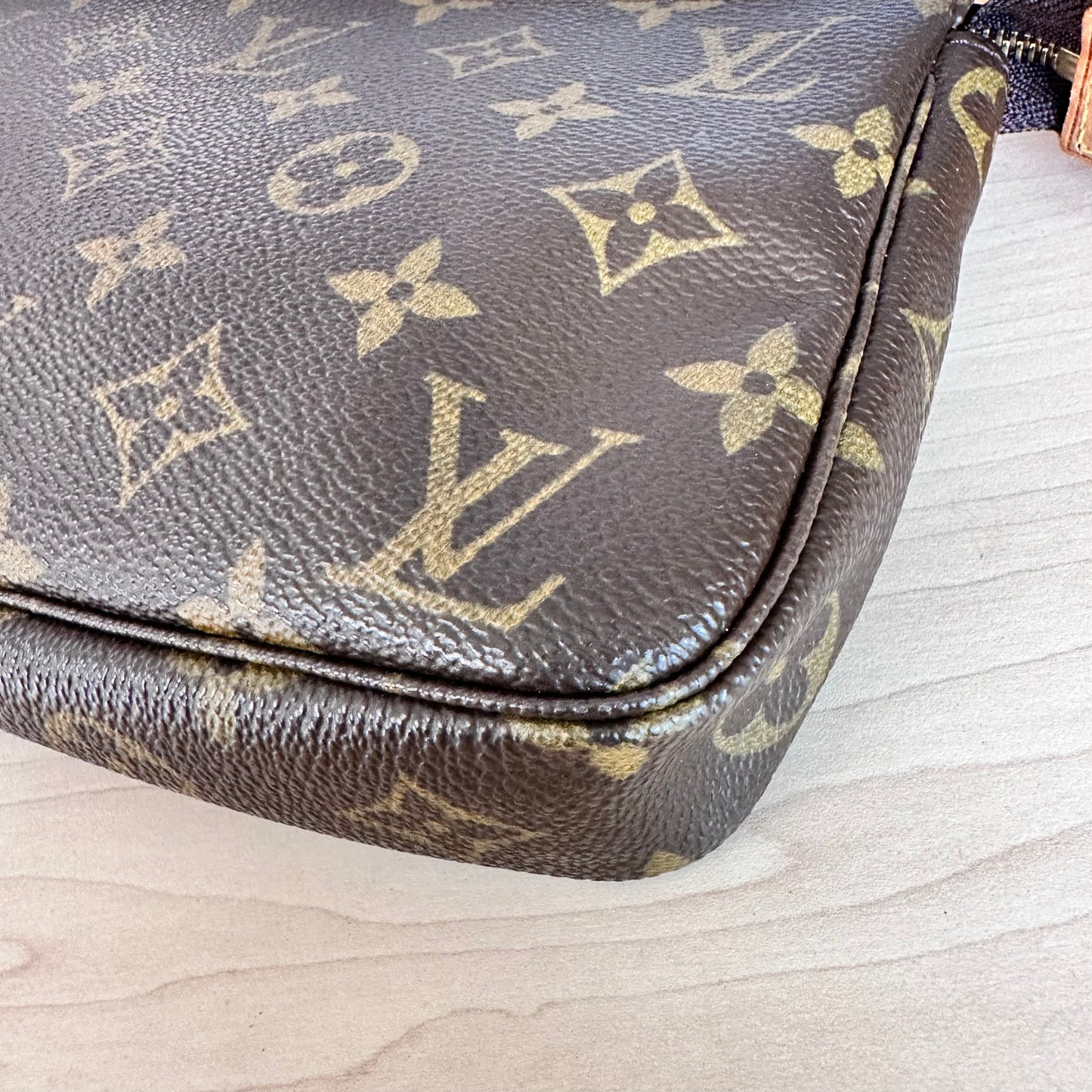 Pochette Accessories Monogram Canvas
