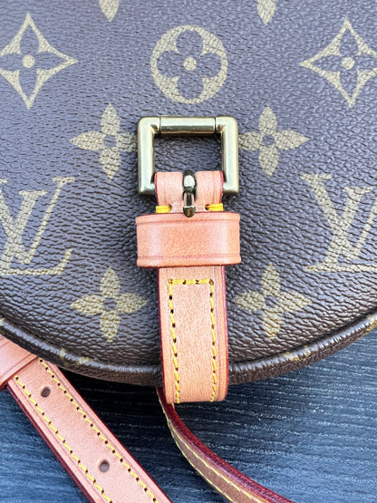Vintage Chantilly PM Crossbody Bag