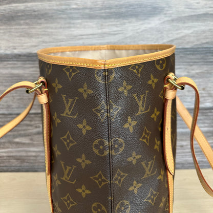 Bucket GM Monogram Canvas