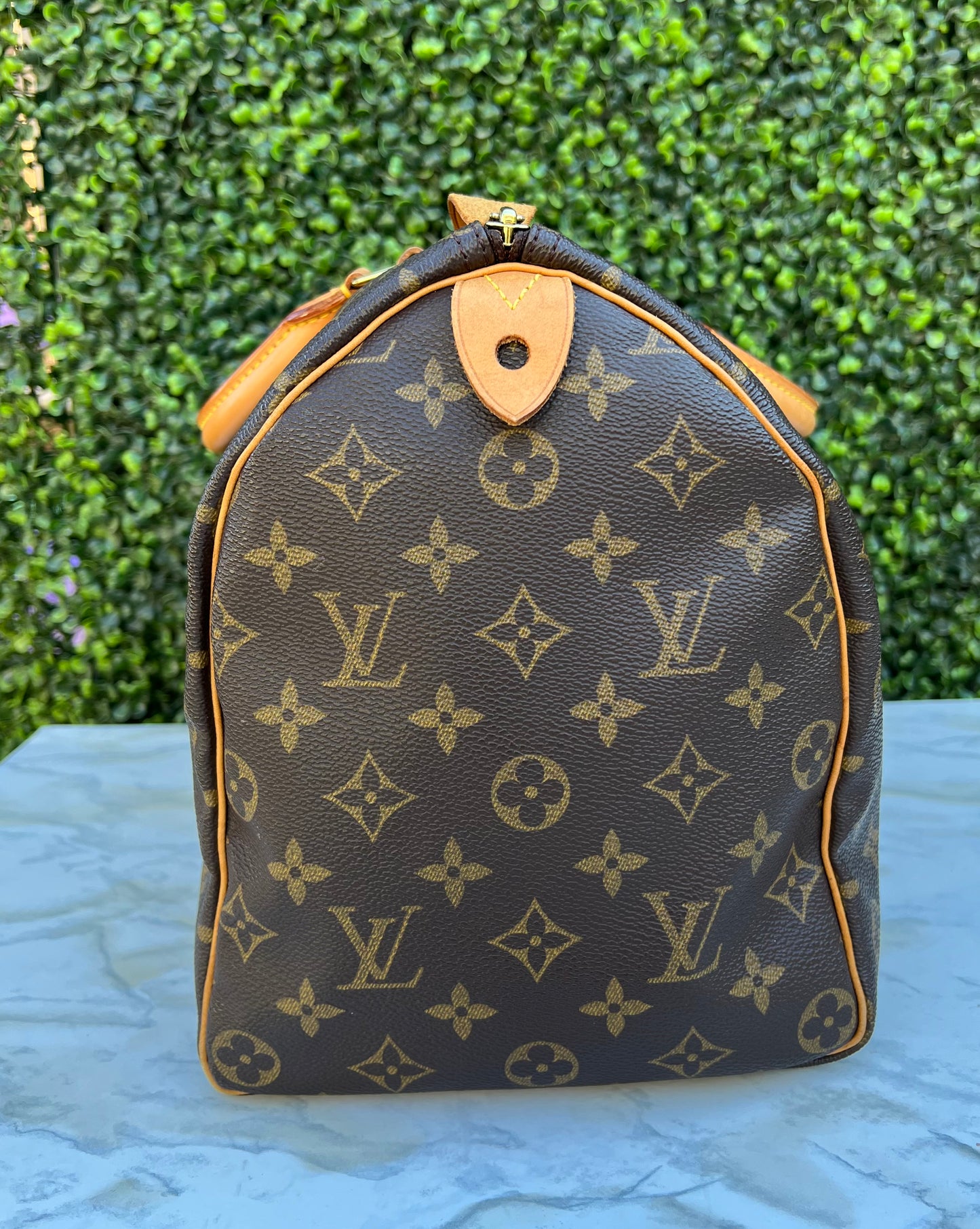 Speedy 35 Monogram