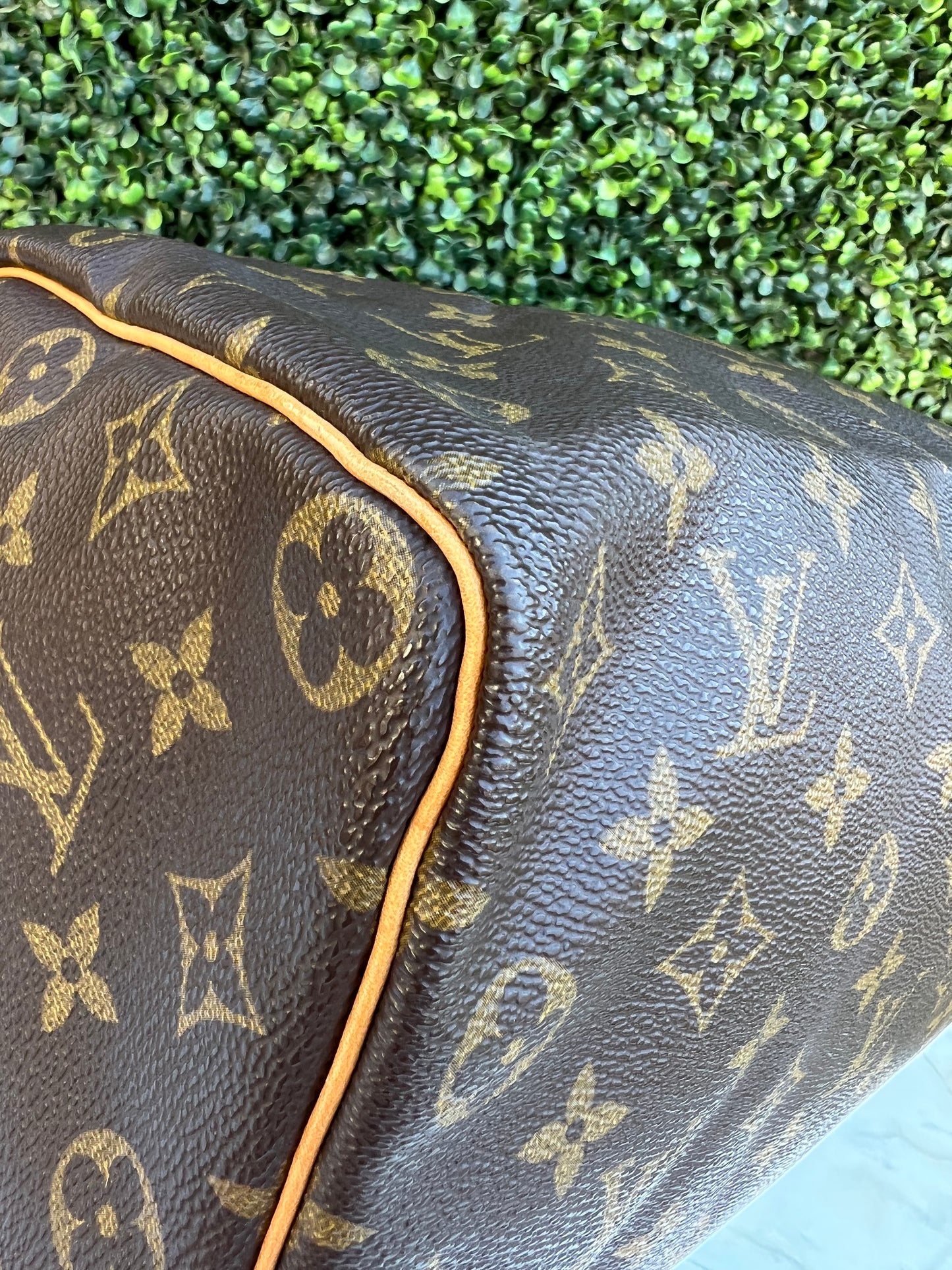 Speedy 35 Monogram