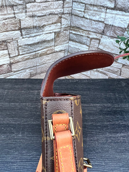 Vintage Chantilly PM Crossbody Bag