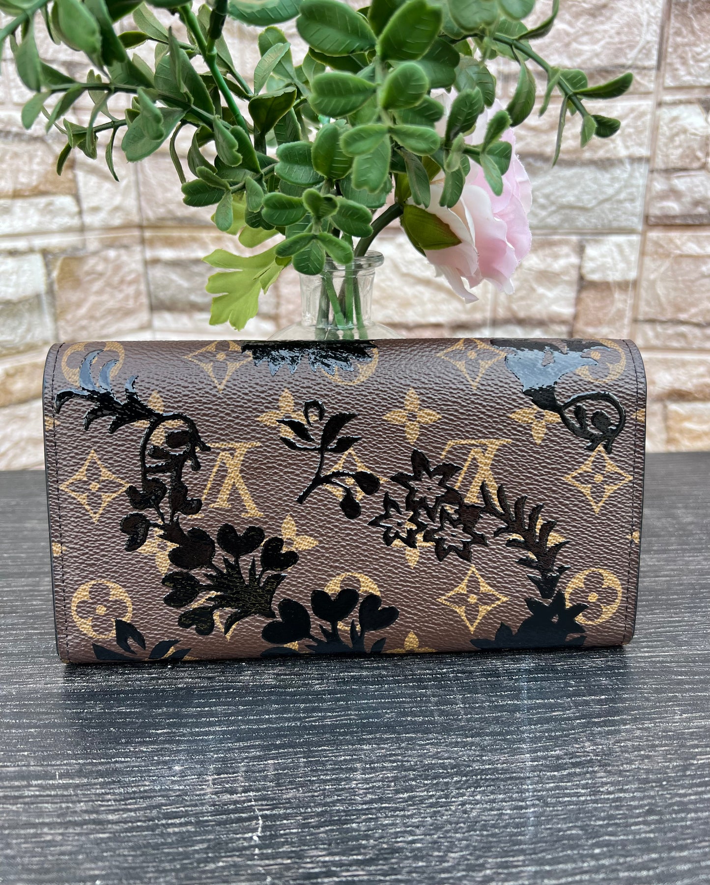 Limited Edition Blossom Noir Sarah Wallet