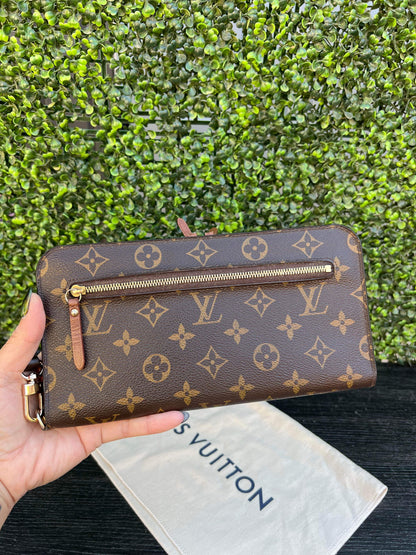 XL Insolite Organizer Wallet