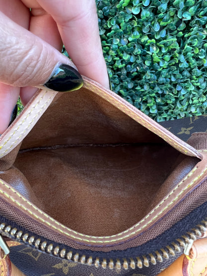Speedy 35 Monogram