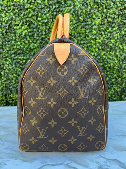 Speedy 35 Monogram