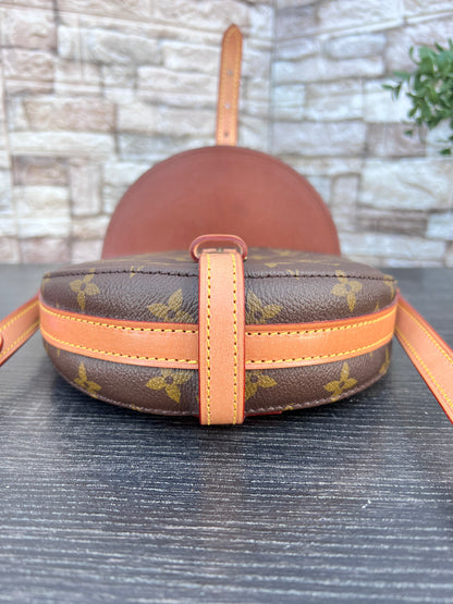 Vintage Chantilly PM Crossbody Bag