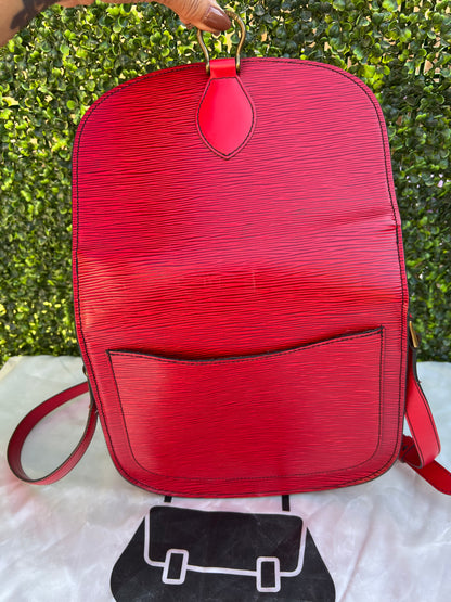 Saint Cloud GM Red Epi Crossbody Bag