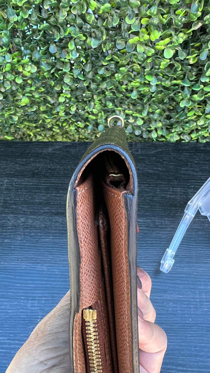 XL Insolite Organizer Wallet