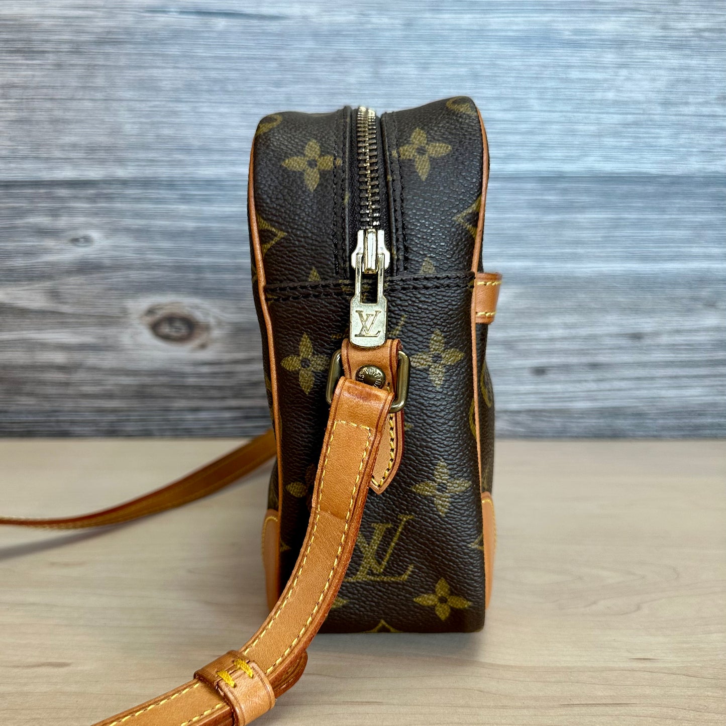 Trocadero 27 Monogram Crossbody Bag