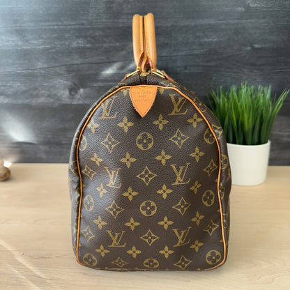 Authentic Louis Vuitton Speedy 40