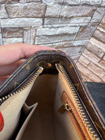 Looping MM with Connectors and Crossbody Strap