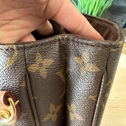 Authentic Preowned Louis Vuitton Pochette Metis