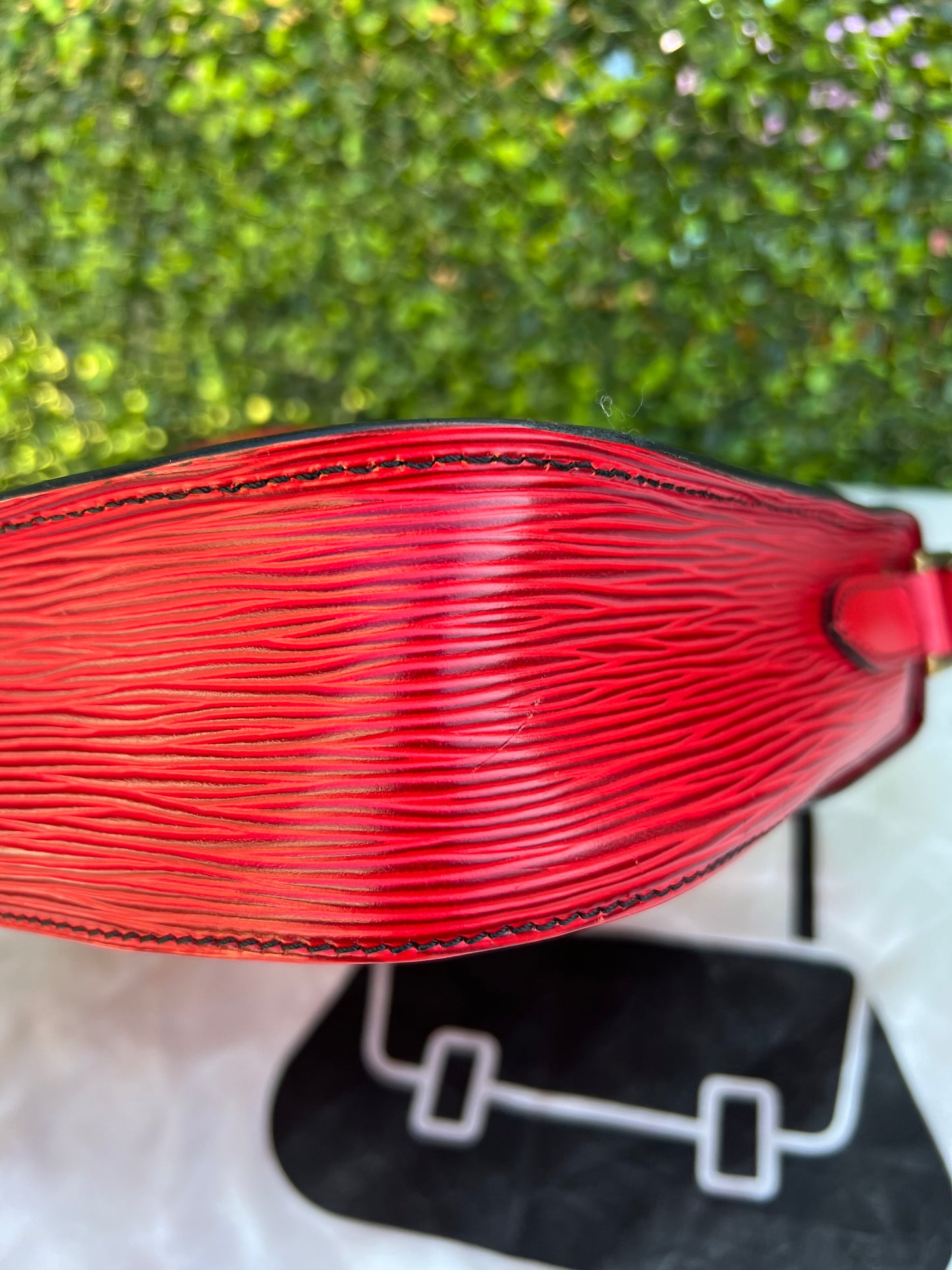 Saint Cloud GM Red Epi Crossbody Bag