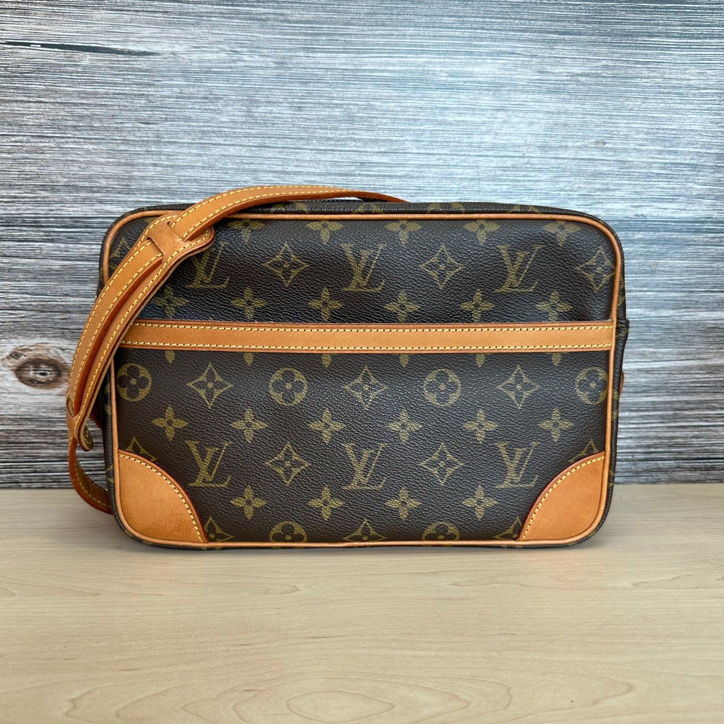 Trocadero 27 Monogram Crossbody Bag
